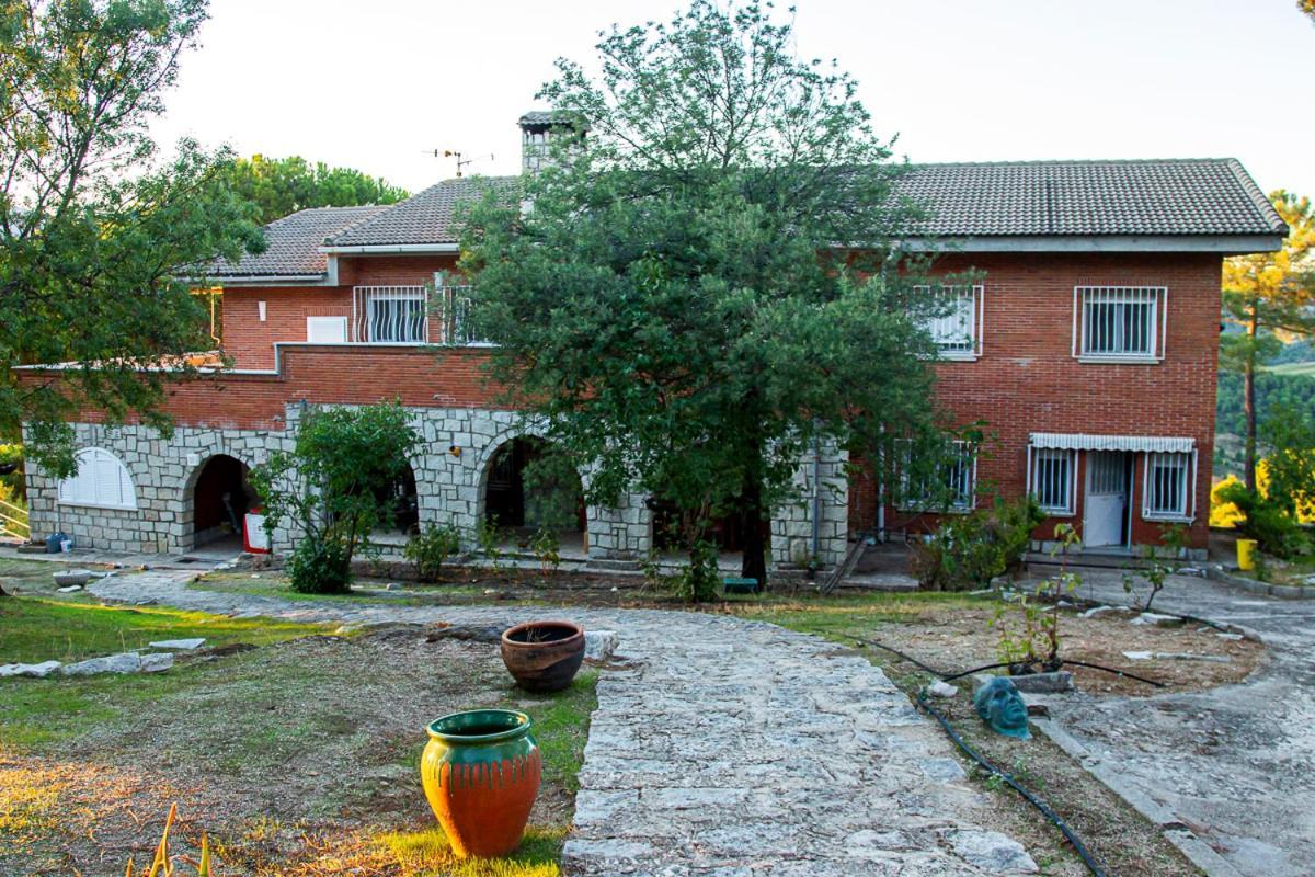 Affittacamere Casa Cadalso, Mirador De Gredos, Madrid Cadalso de los Vidrios Esterno foto